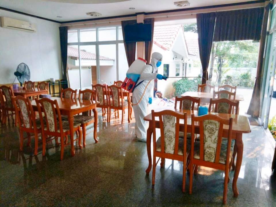 Soda Resort Kamphaeng Phet Exteriör bild